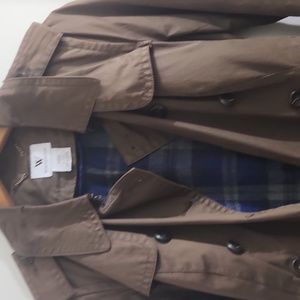 Worthington Double Breasted  Olive Color, Lining Trench/Raincoat  Size Small